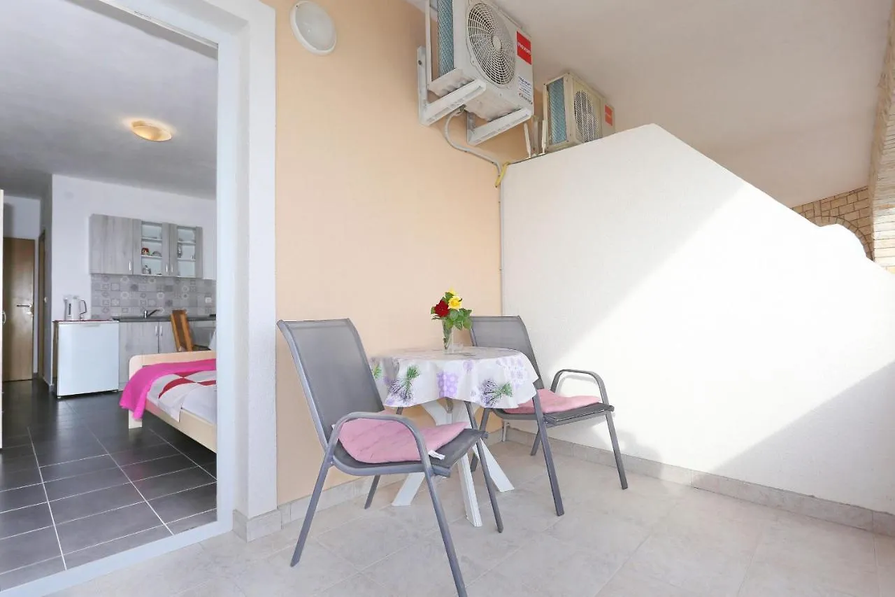 Apartments Vlado I Vesna Rtina