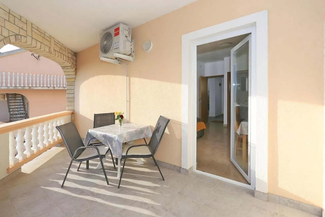 Apartments Vlado I Vesna Rtina