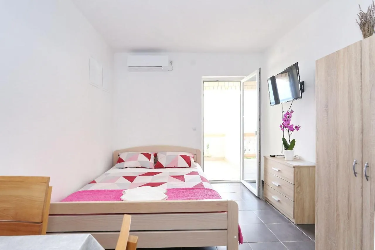Apartments Vlado I Vesna Rtina Croatia